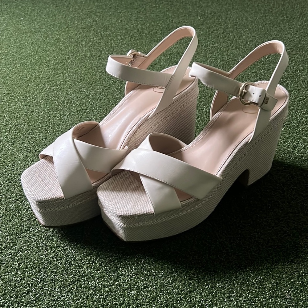 NEVWR WORN size 13 Sam Edelman
